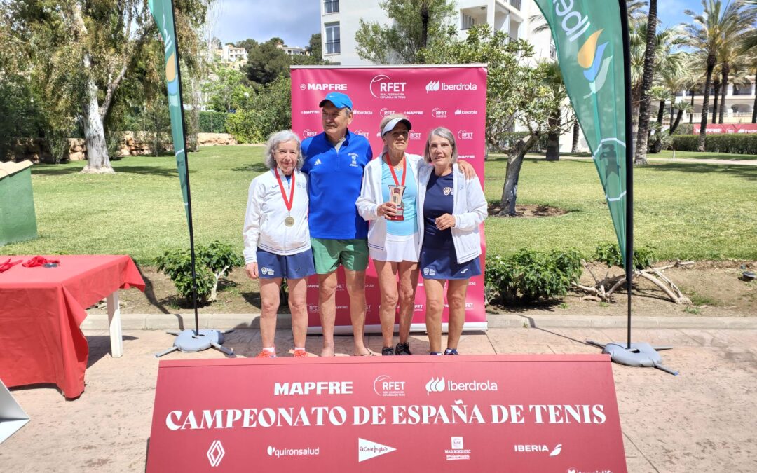 L’equip femení +80 del CE Hispano Francès, campió d’Espanya